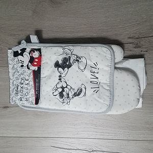 Disney Mickey Minnie "LOVE "3pc Kitchen Set
